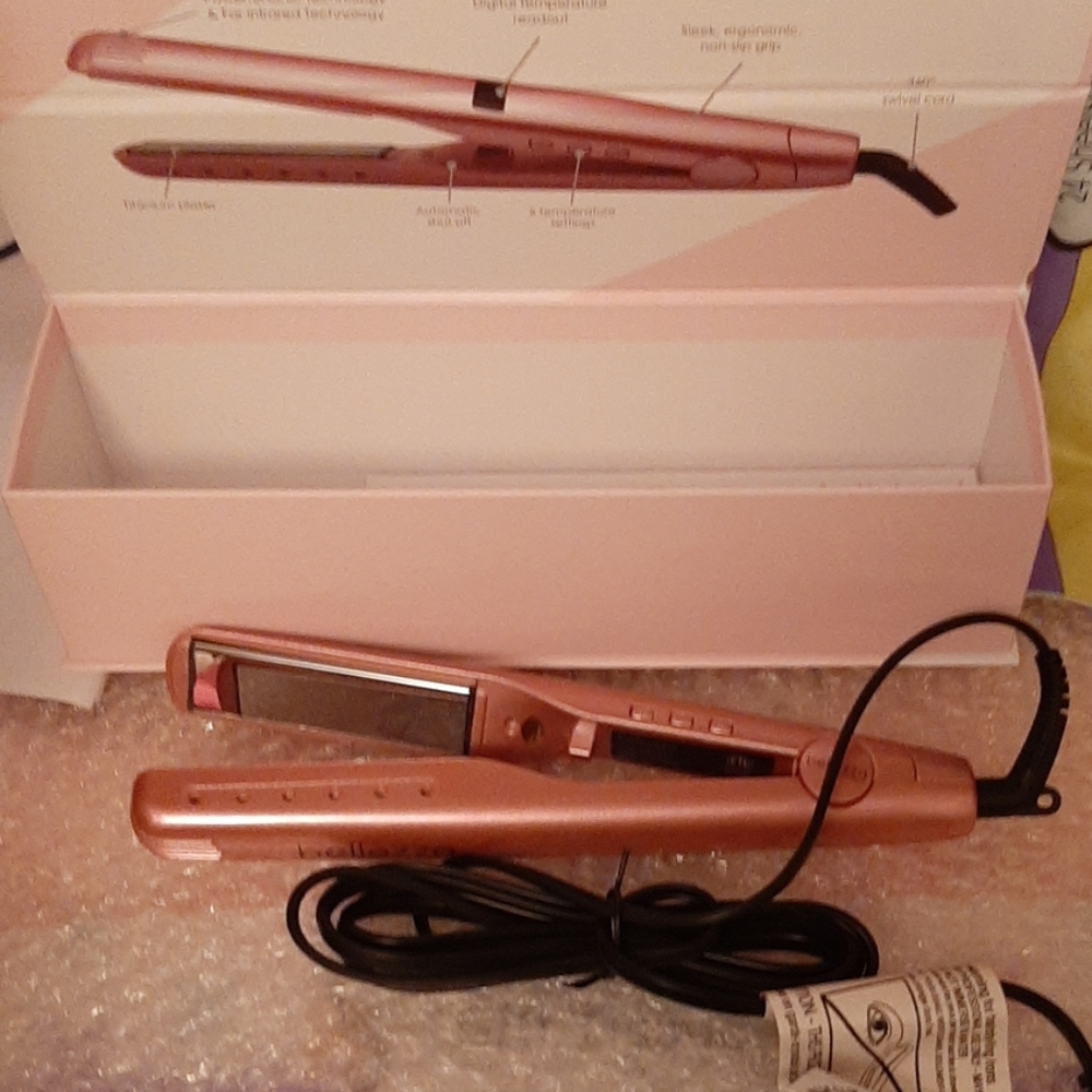 NIB🤩PRICE CUT❣Bellezza VersaStyler Flat/Curling Iron NEW IN BOX